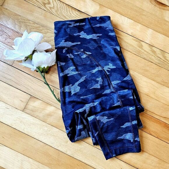 Athleta Camouflage Leggings - Picture 1 of 13